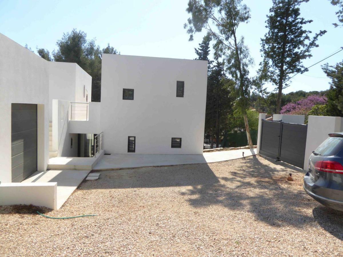 Villa Lucienne Bandol , T2 4 Etoiles Avec Garage, Dans Les Calanques Екстериор снимка