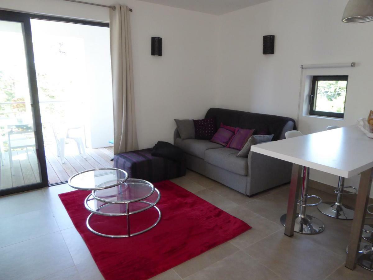 Villa Lucienne Bandol , T2 4 Etoiles Avec Garage, Dans Les Calanques Екстериор снимка