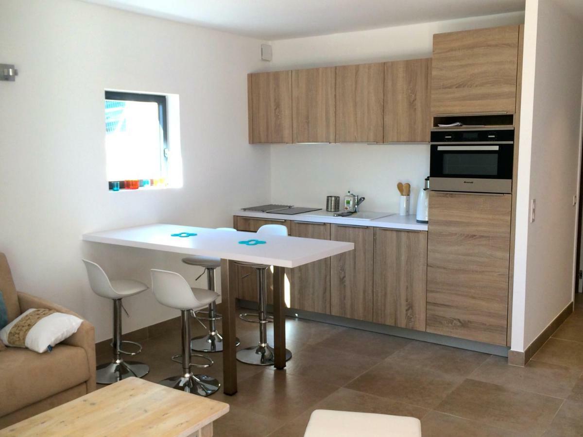 Villa Lucienne Bandol , T2 4 Etoiles Avec Garage, Dans Les Calanques Екстериор снимка